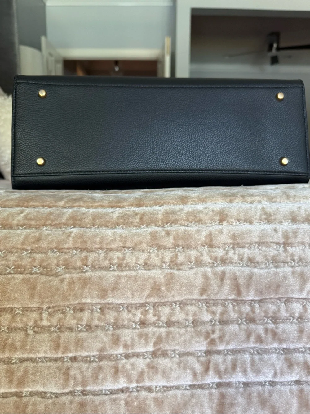 Tory Burch black pebbled